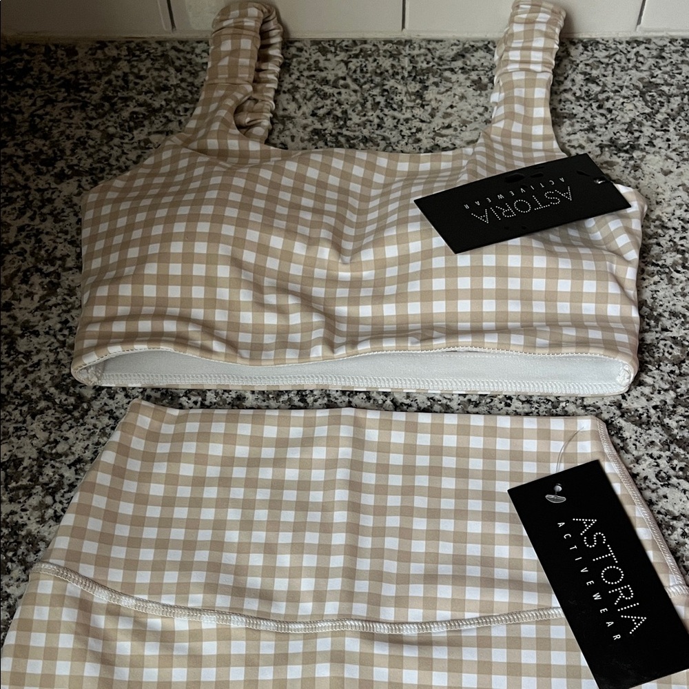 Astoria Luxe Balance Ruched Sports Crop & Short - Beige Gingham NWT